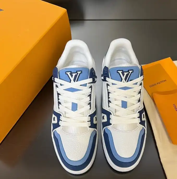 hype Louis Vuitton Sneakers