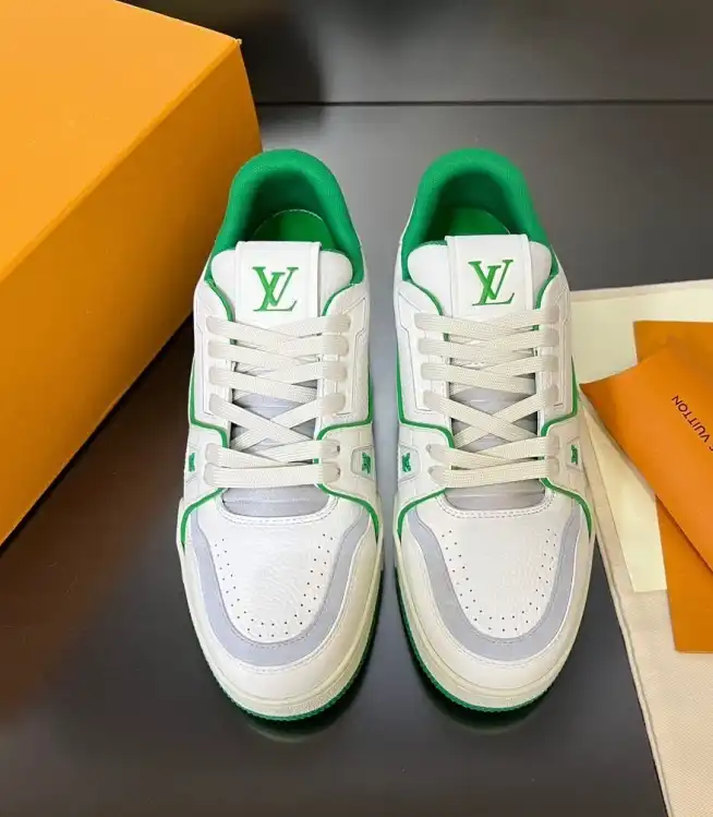 hype Louis Vuitton Sneakers