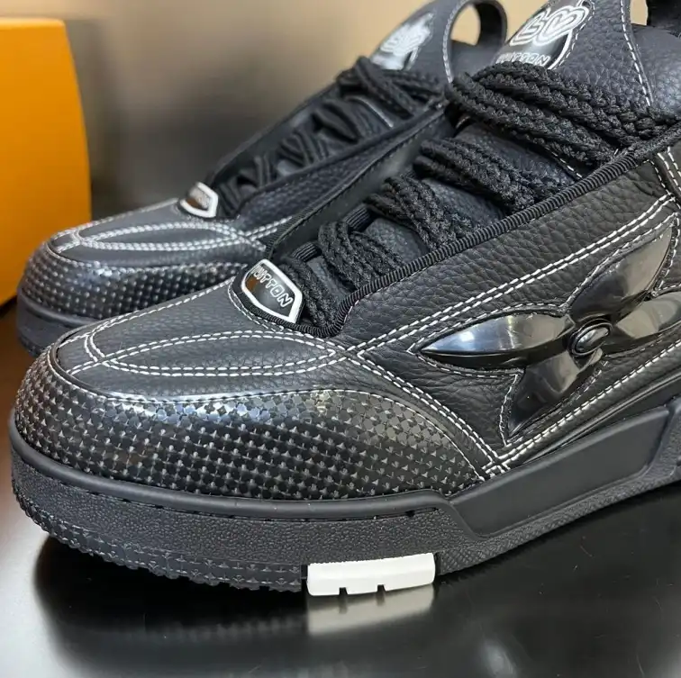 hype Louis Vuitton Sneakers