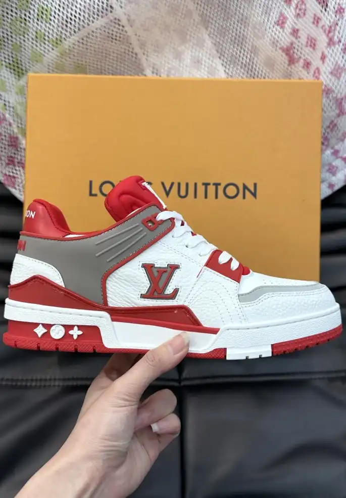 hype Louis Vuitton Sneakers