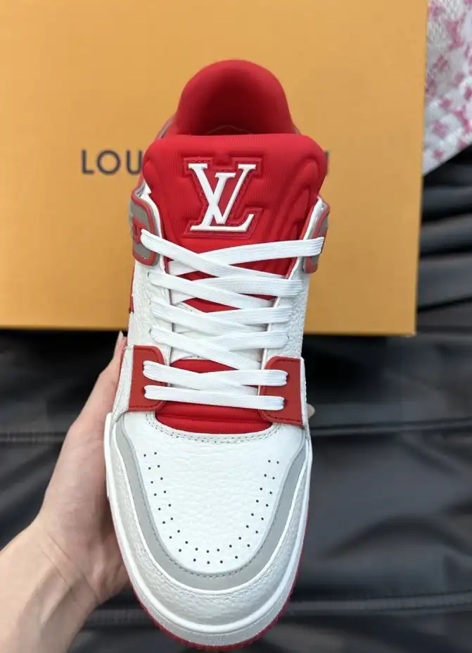 hype Louis Vuitton Sneakers