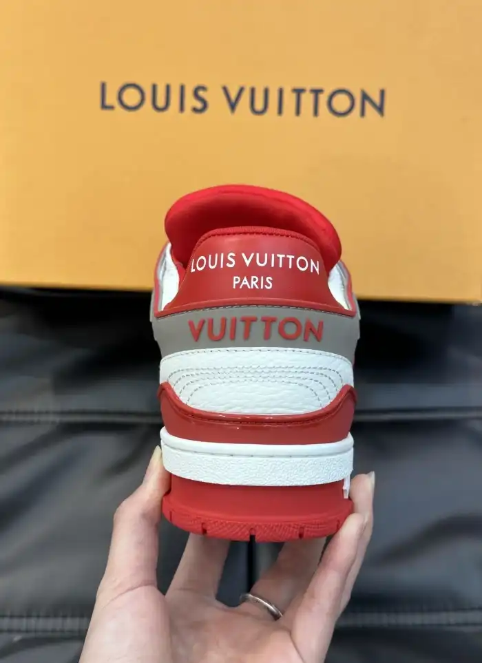 hype Louis Vuitton Sneakers