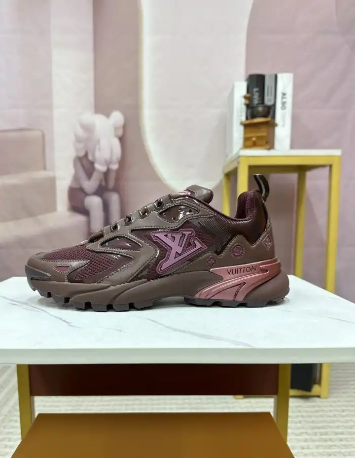 hype Louis Vuitton Sneakers