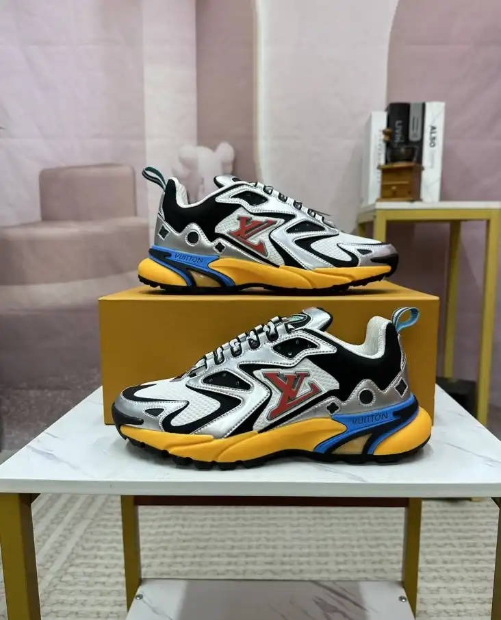 hype Louis Vuitton Sneakers