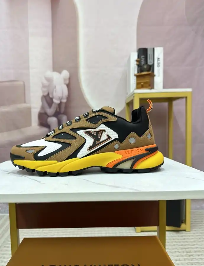 hype Louis Vuitton Sneakers