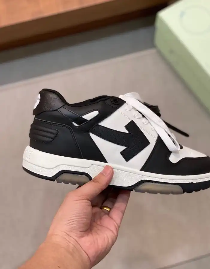 hype Off-White Sneakers