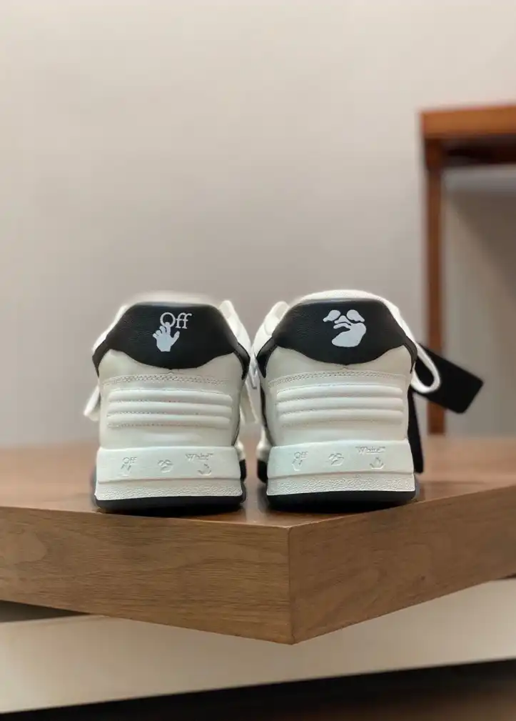 hype Off-White Sneakers