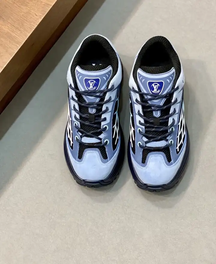 hype Louis Vuitton Sneakers