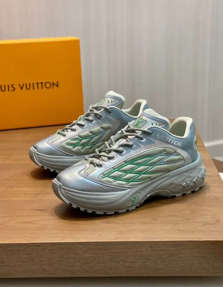 hype Louis Vuitton Sneakers