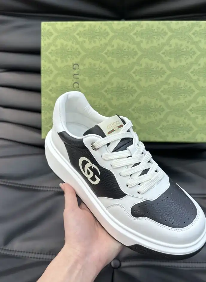 hype Gucci Sneakers