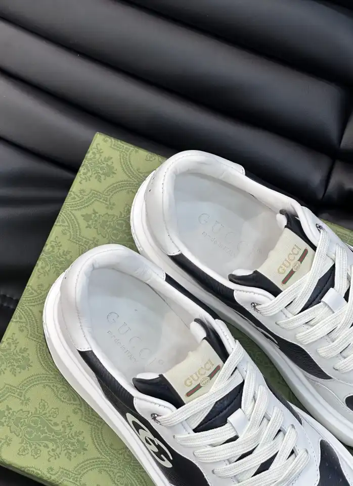 hype Gucci Sneakers