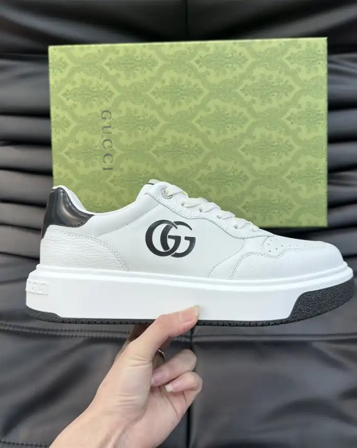 hype Gucci Sneakers