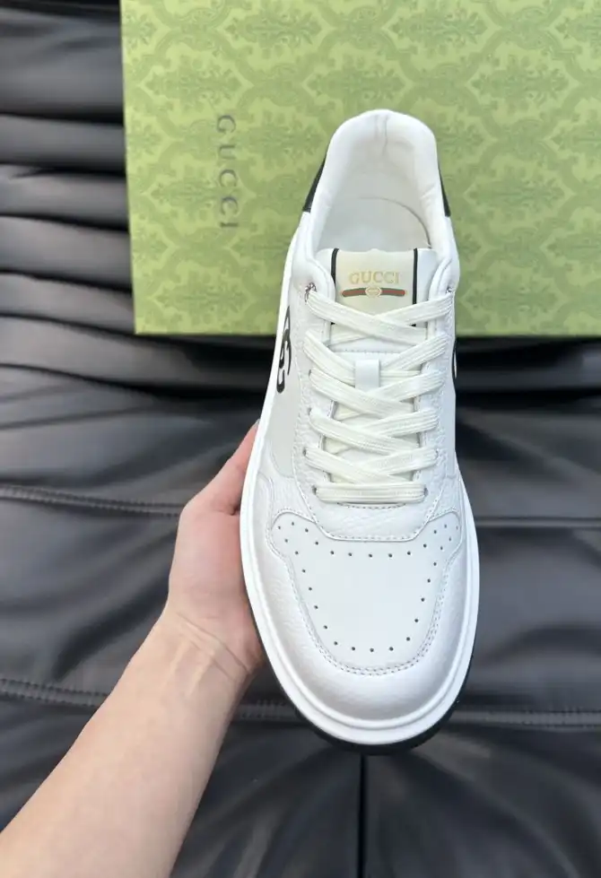 hype Gucci Sneakers