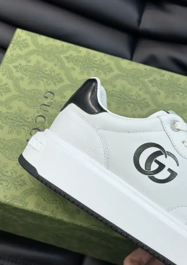 hype Gucci Sneakers