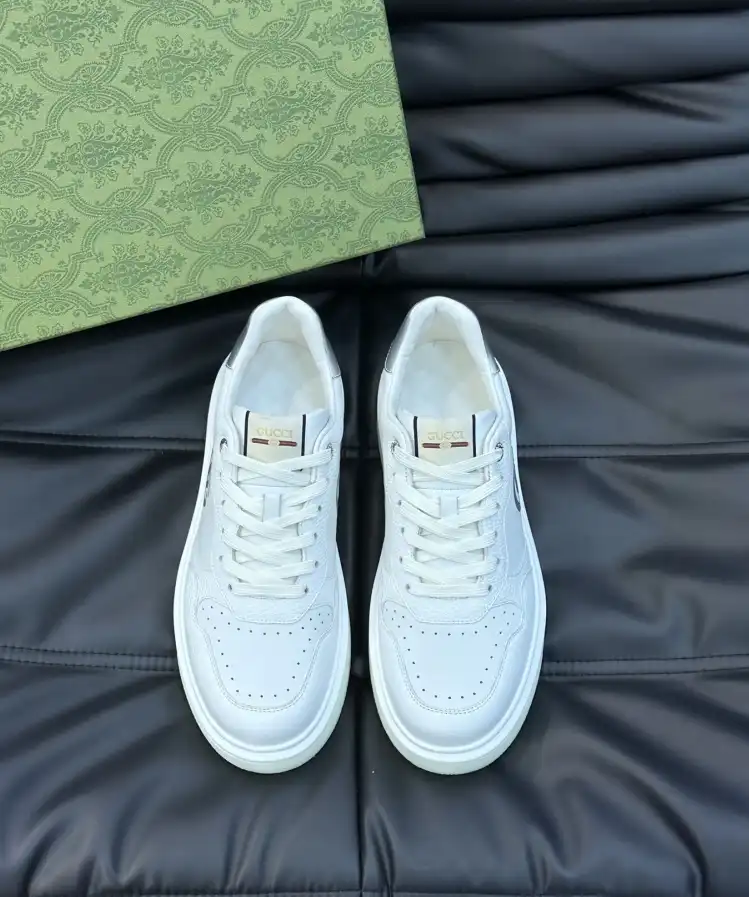 hype Gucci Sneakers