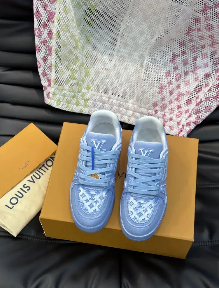 hype Louis Vuitton Sneakers