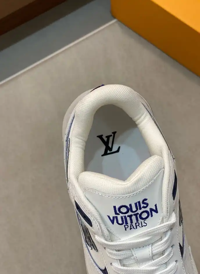 hype Louis Vuitton Sneakers