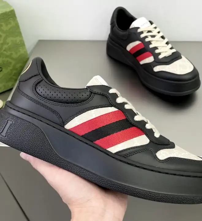 hype Gucci Sneakers