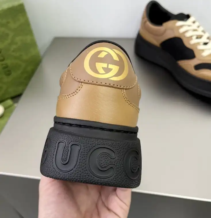 hype Gucci Sneakers