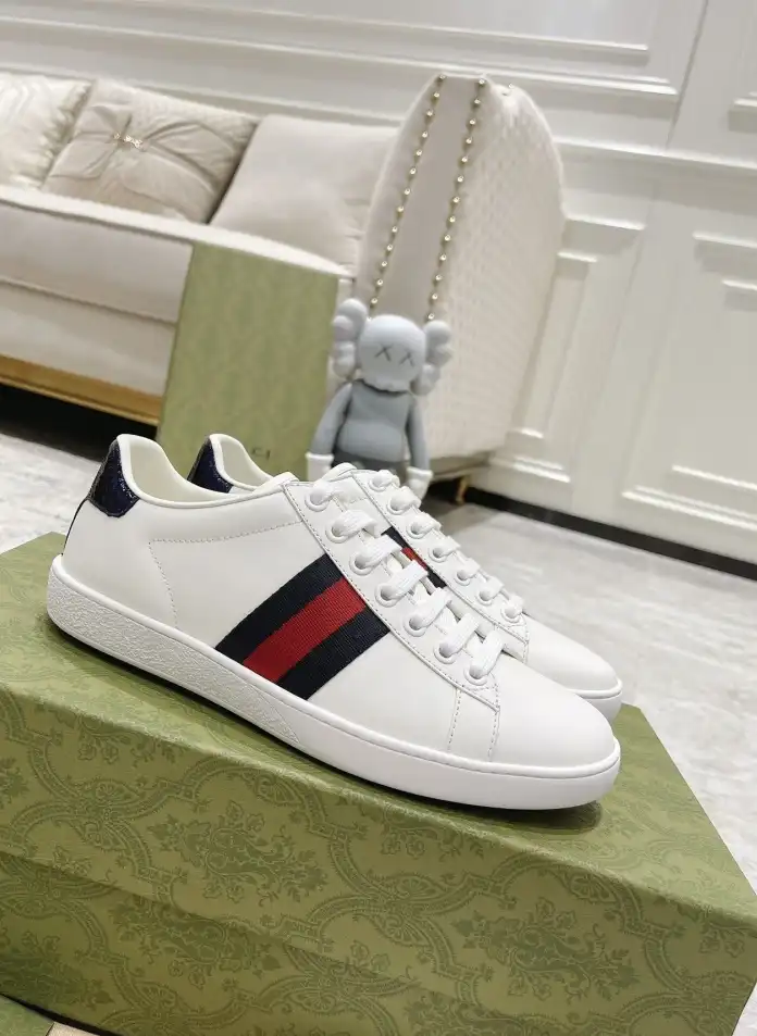 hype Gucci Sneakers