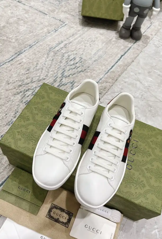 hype Gucci Sneakers