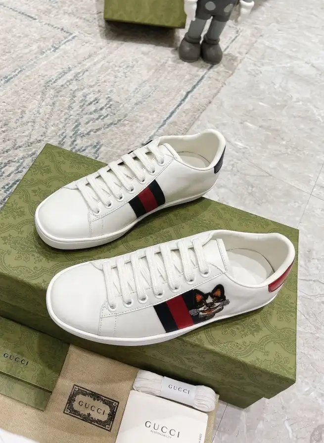 hype Gucci Sneakers