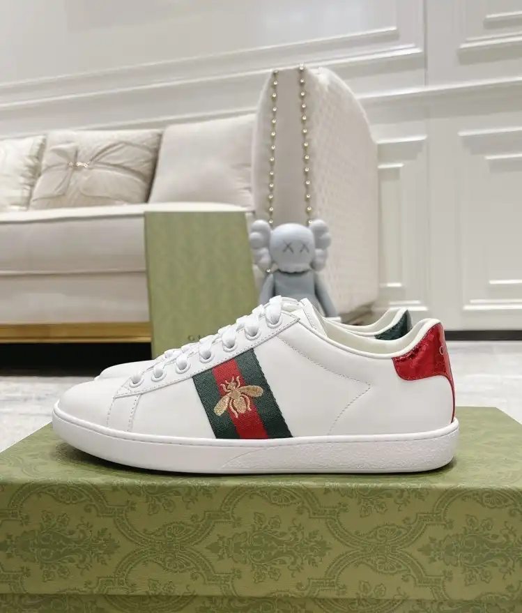 hype Gucci Sneakers