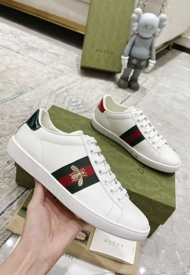 hype Gucci Sneakers