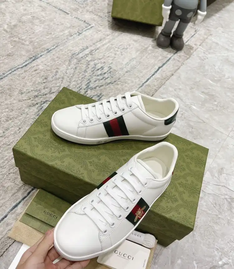 hype Gucci Sneakers