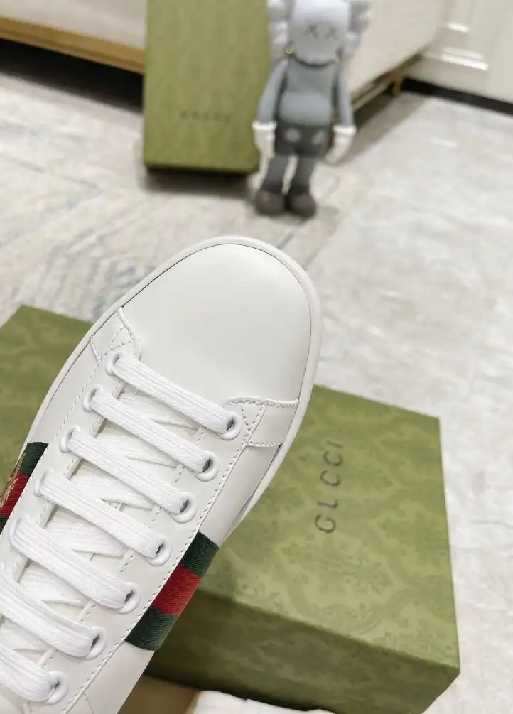 hype Gucci Sneakers