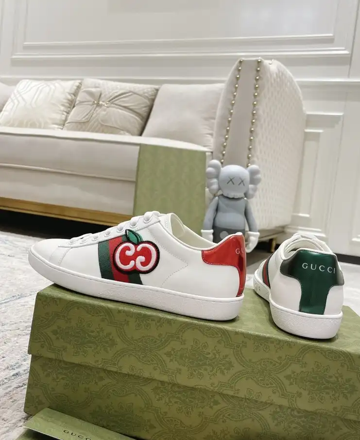 hype Gucci Sneakers