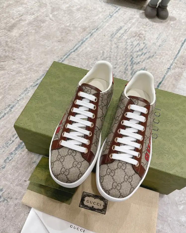 hype Gucci Sneakers