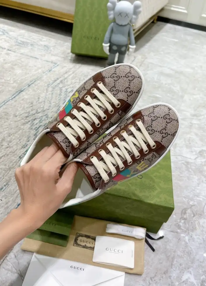 hype Gucci Sneakers