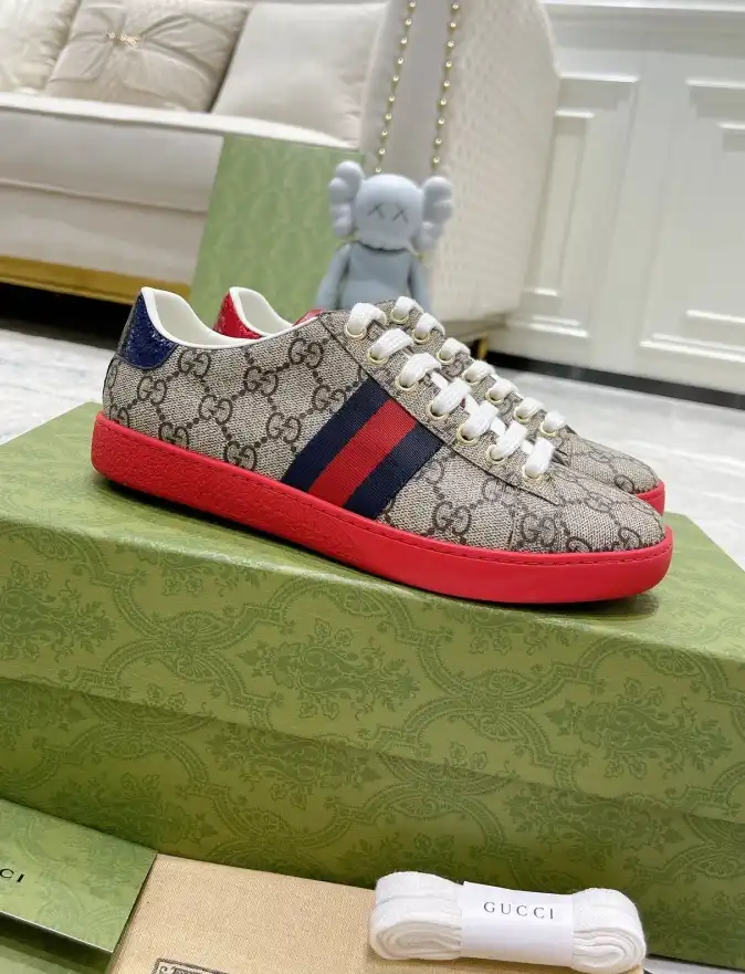 hype Gucci Sneakers