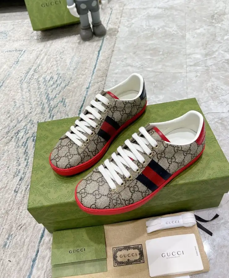 hype Gucci Sneakers