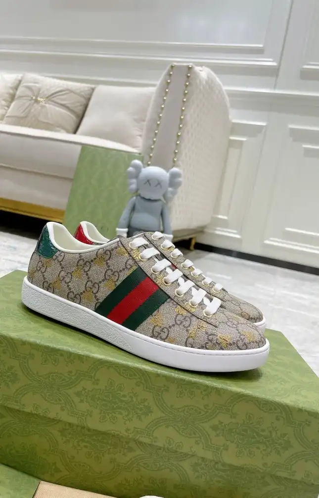 hype Gucci Sneakers