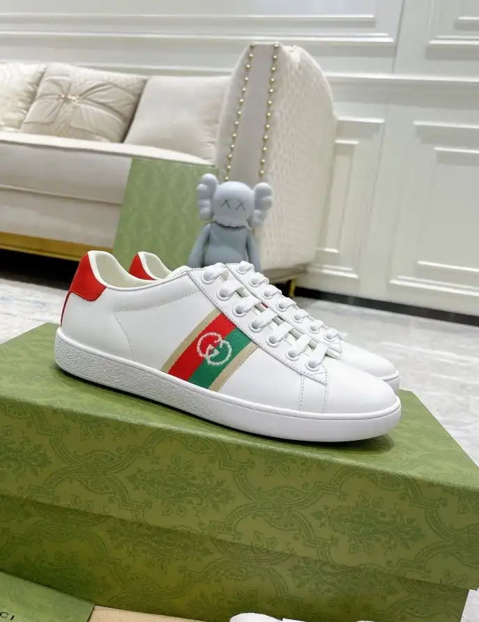 hype Gucci Sneakers