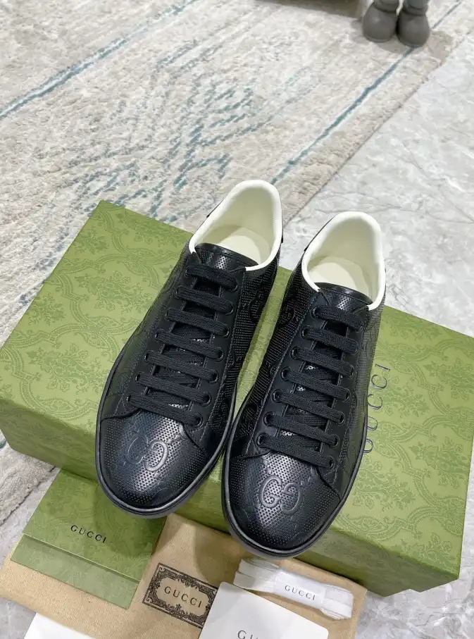 hype Gucci Sneakers