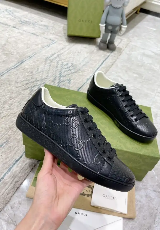 hype Gucci Sneakers