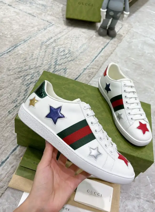 hype Gucci Sneakers