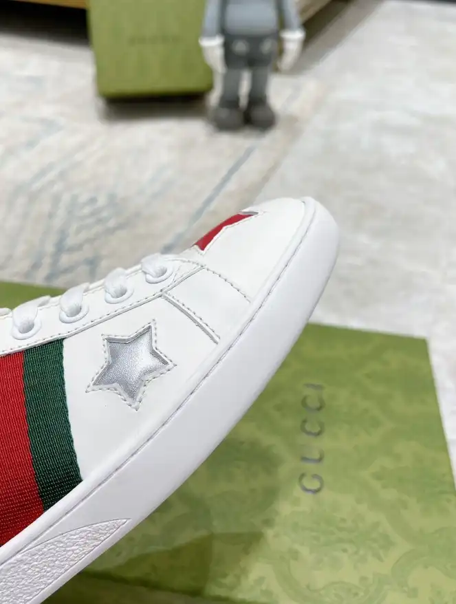 hype Gucci Sneakers