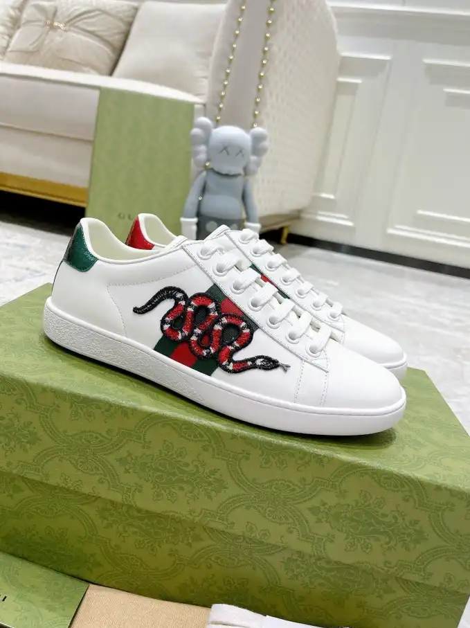 hype Gucci Sneakers