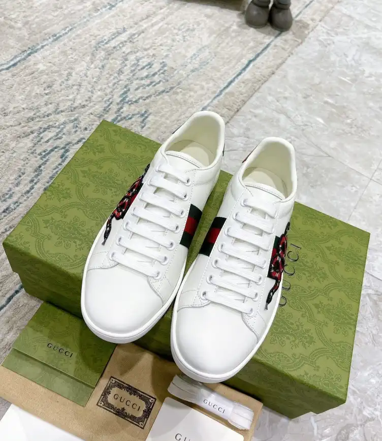 hype Gucci Sneakers