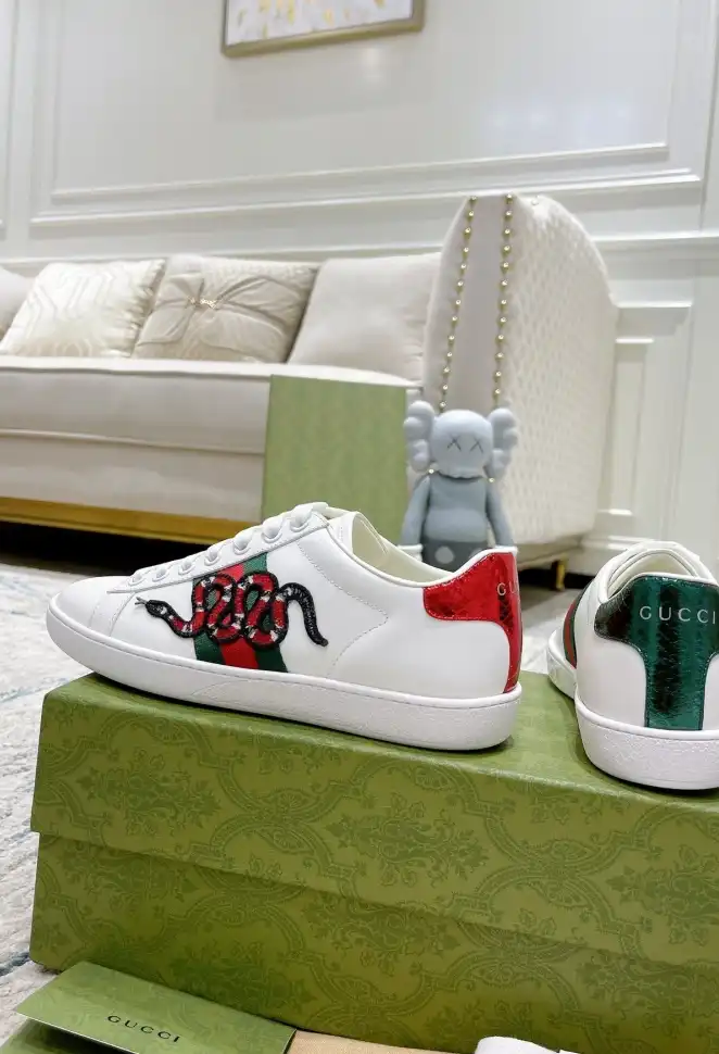 hype Gucci Sneakers