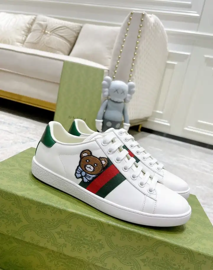 hype Gucci Sneakers