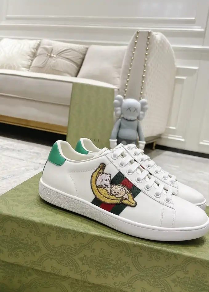 hype Gucci Sneakers