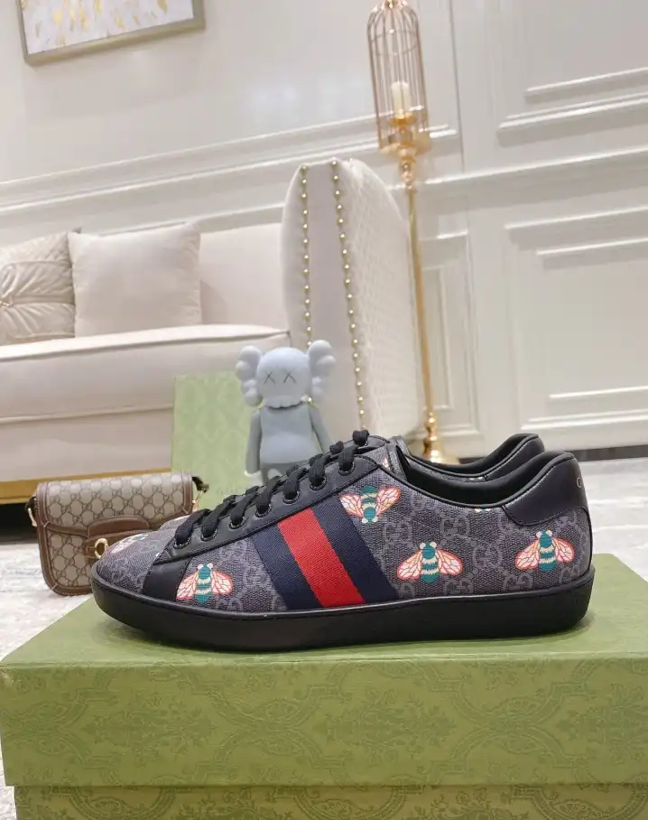 hype Gucci Sneakers