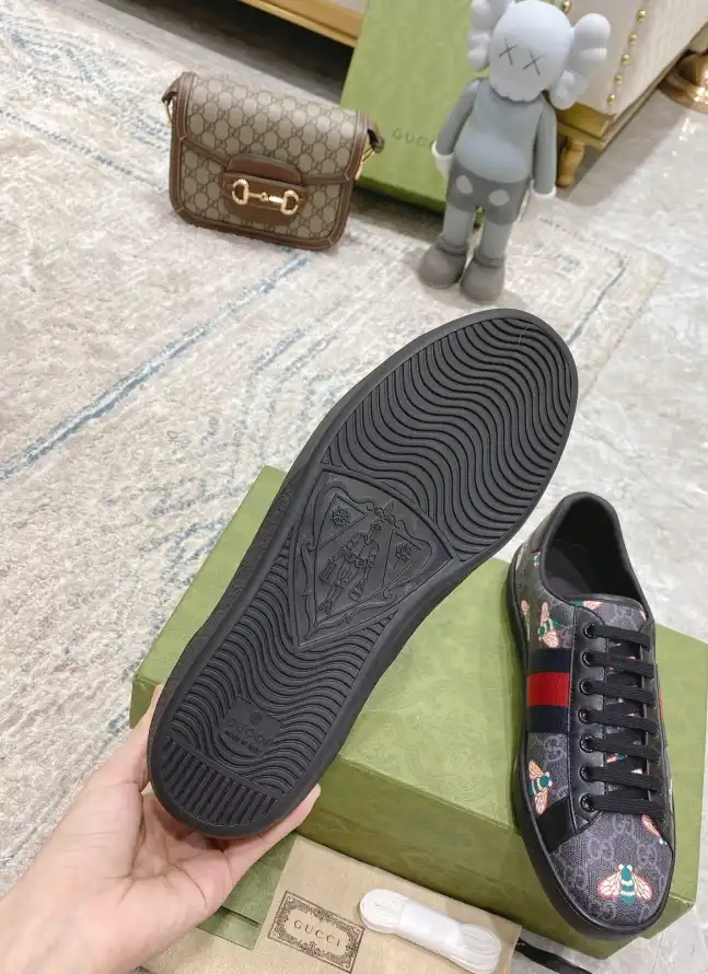 hype Gucci Sneakers