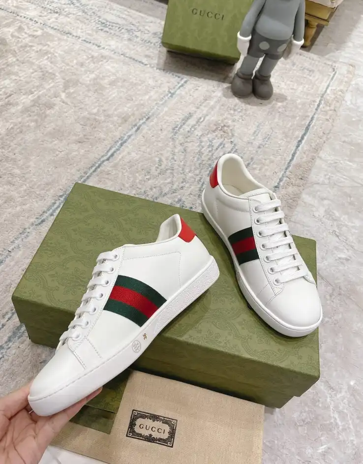 hype Gucci Sneakers