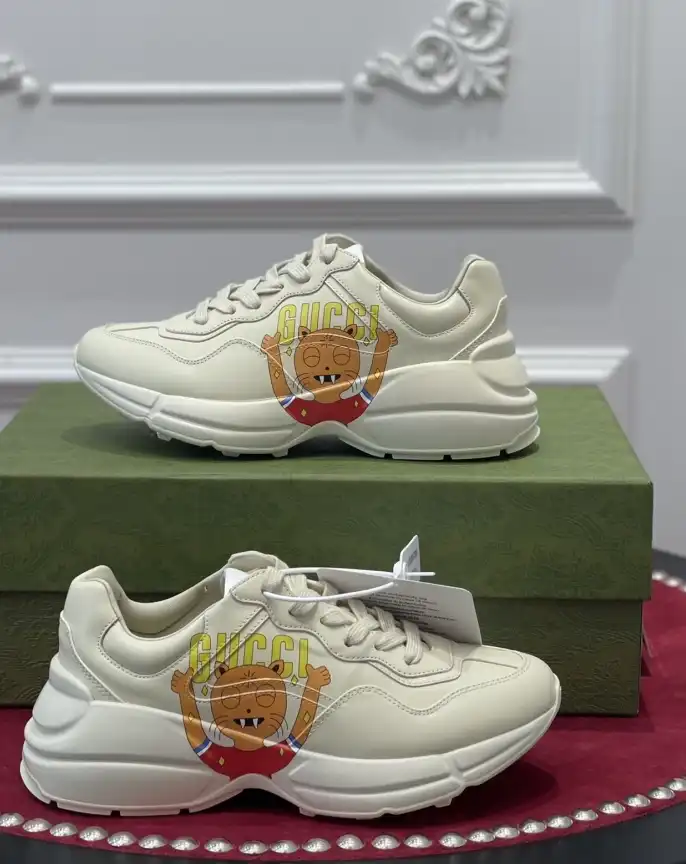 hype Balenciaga Sneakers